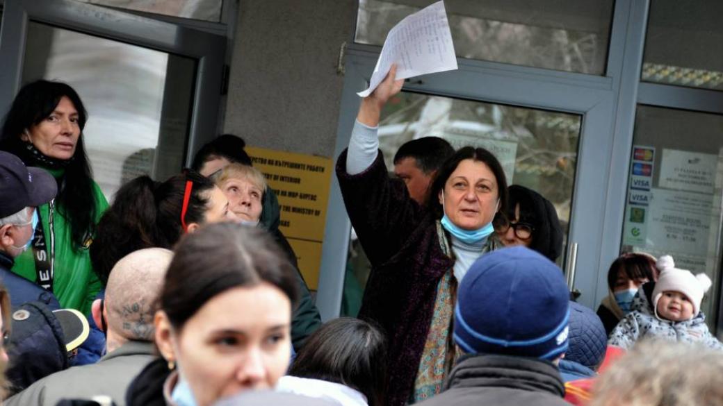 Близо 1000 украински граждани са започнали работа в България