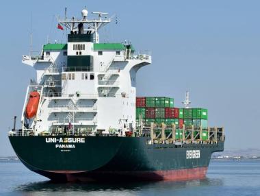 Търговията на Китай с Русия също се забавя