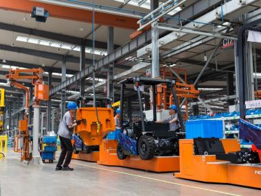 COVID блокадите в Китай вещаят още много инфлация