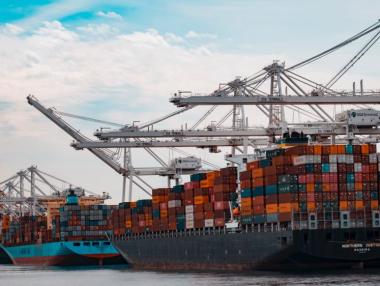 Има ли решение на кризата с корабните превози?