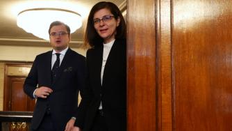 България ще помага на Украйна „според възможностите“