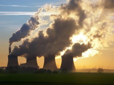 ЕС отделя все по-малко парникови газове