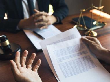 Свободните професии в България и колко са свободни всъщност