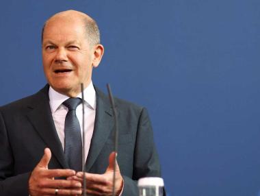 Швейцария не позволява на Германия доставка на оръжия за Украйна