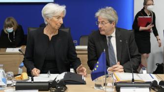 ЕС цели да се откаже от руските петрол и газ до 2027 г.