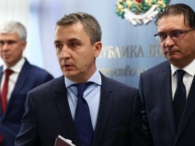 Русия още не е спряла газа за България