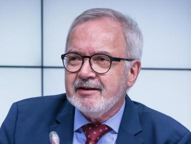 Украйна има нужда от план „Маршал“ за трилиони