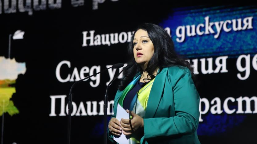 Лиляна Павлова: Кризата е катализатор за зеления преход