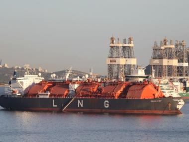 Вечерни новини: Кой и колко газ доставя за България; Кризата и новите възможности