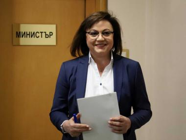 Нинова поиска ежемесечни анализи от търговските аташета