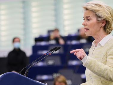 ЕК намали драстично очакванията за българската икономика