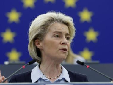 €300 млрд. за 8 години: Планът на ЕС за отказ от руските петрол и газ