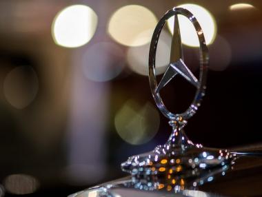 Рядък модел на Mercedes счупи рекорда за цена на аукцион (снимки)