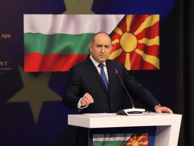 Радев напомни на Петков, че има национален консенсус за Северна Македония