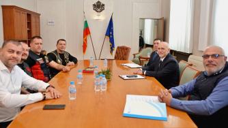 Събев със законодателни промени за по-голяма безопасност на мотористите