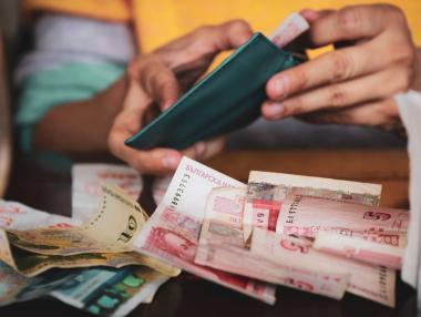 Мисията (не)възможна: дерегистрация след вдигане на ДДС прага