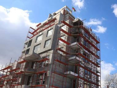 Лихвите по жилищните кредити потънаха до ново рекордно дъно