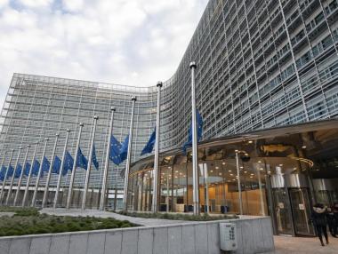 ЕС не постигна разбирателство за ембарго на руския петрол