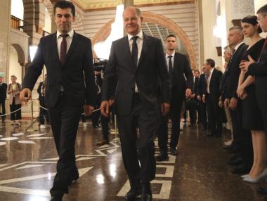 Някога България може да получи достъп до катарски и африкански газ