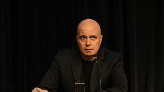 Трифонов призна, че негови депутати отиват при „Промяната“