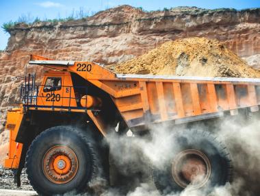 Вдигането на концесионните такси заплашва добивния сектор в България