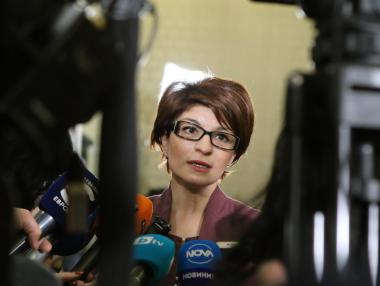 ГЕРБ пробва да върне хартиените бюлетини
