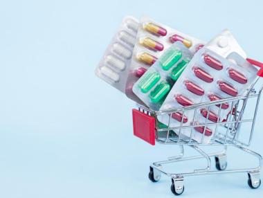 „Няма как да е от само себе си“: Защо лекарствата масово поскъпват?