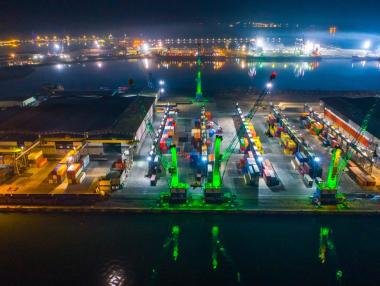 Фонд „Три морета“ придобива част от „БМФ Порт Бургас“