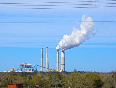 Русия намалява доставките на газ, а Европа отправя поглед към въглищата