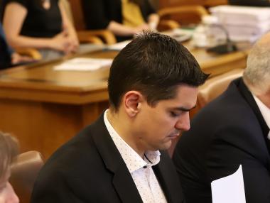 ПП, БСП и отцепниците предлагат тотото да продава навсякъде