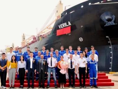 „Параходство БМФ“ вдигна флага на нов 32 150-тонен бълкер