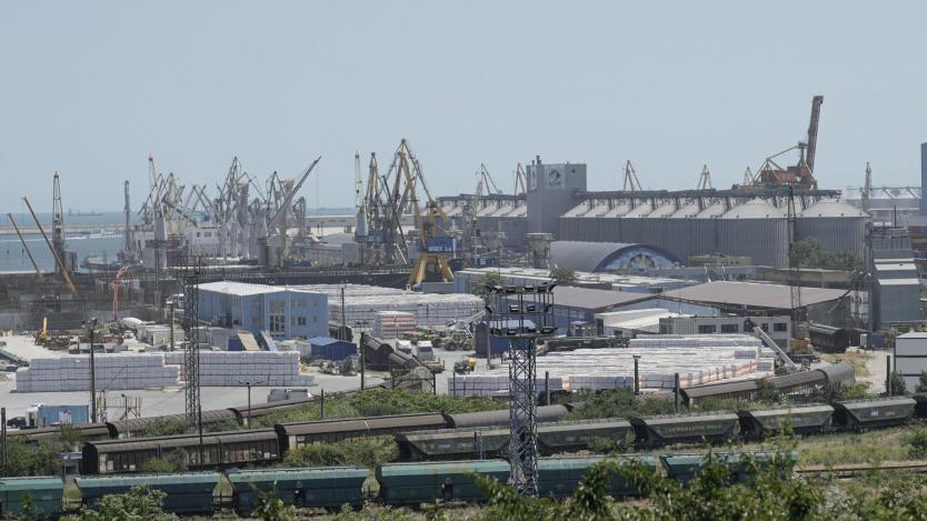 Пристанище Констанца се задъхва от украинското зърно