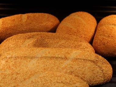 Депутатите порязаха ДДС претенциите на ГЕРБ и „Има такъв народ“