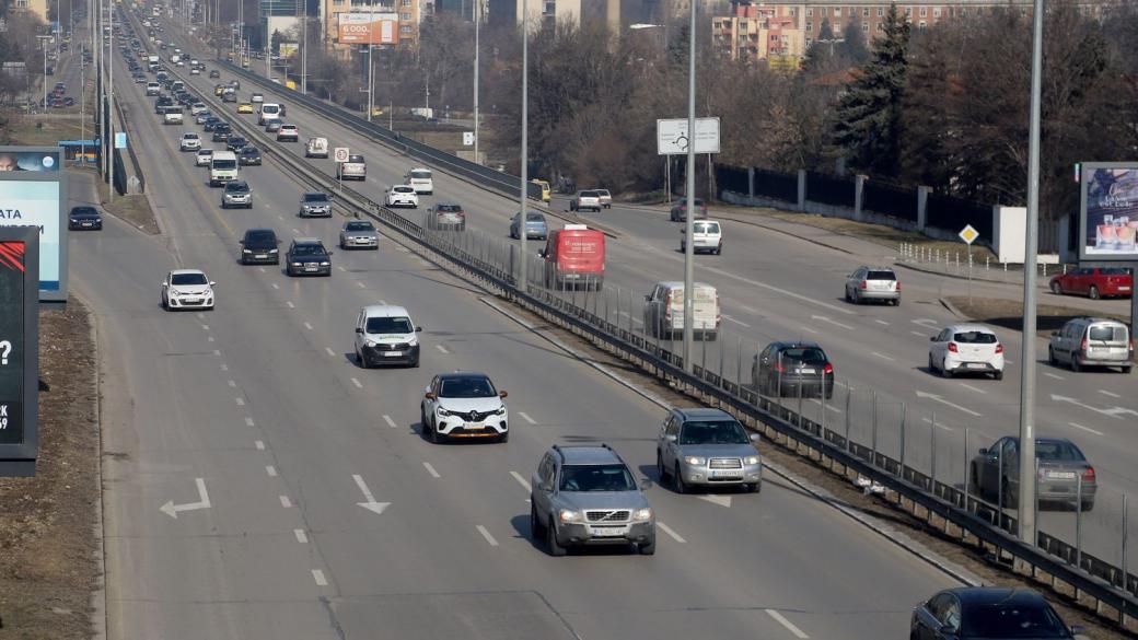 България е срещу забраната на дизеловите и бензинови коли в ЕС