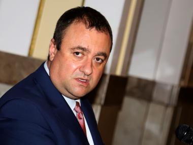 Земеделският министър обеща да брани България от украинското зърно