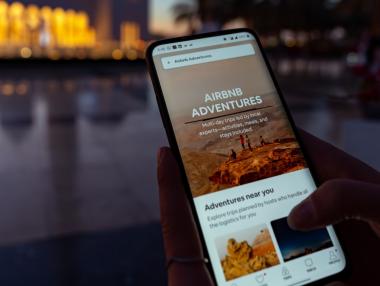 Airbnb завинаги забрани организирането на партита