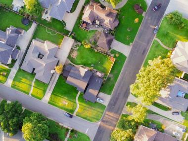 Охлаждане на имотния пазар в САЩ застрашава хиляди работни места