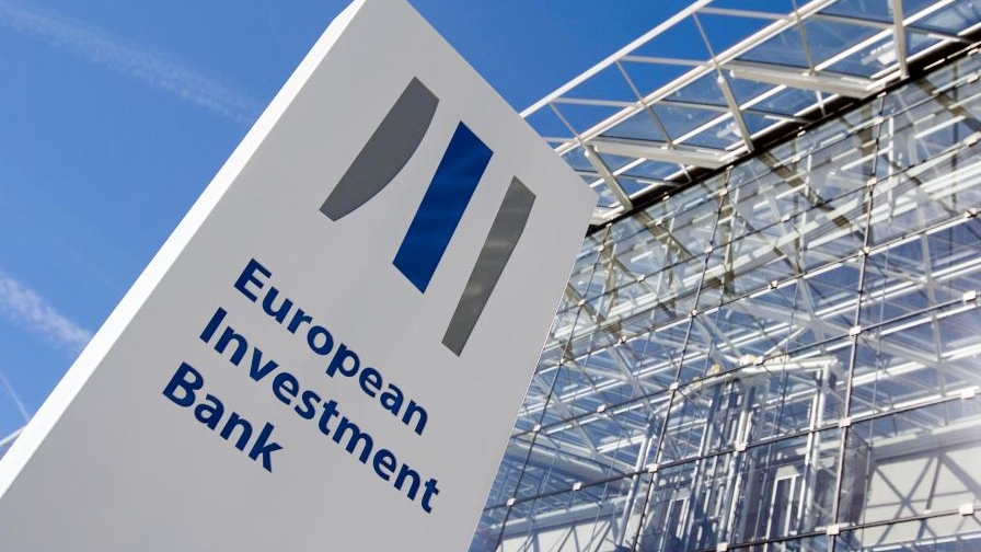 ЕИБ подготвя огромен фонд за възстановяване на Украйна