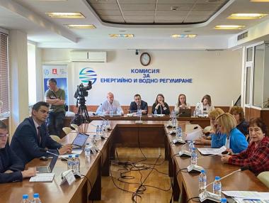 КЕВР и „Булгаргаз“ пак оставиха бизнеса без цена на газа