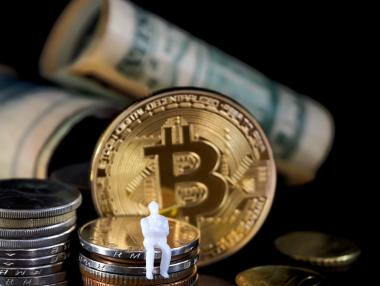 Nexo посяга към съборената от криптобурята Vauld