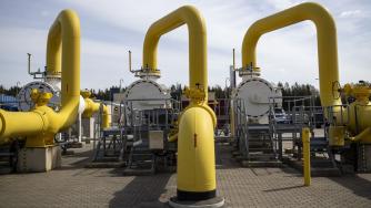 В пика на енергийната криза: Американската Linden задейства сделката за „Овергаз“