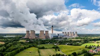 Войната в Украйна застрашава амбициозните климатични цели на Европа