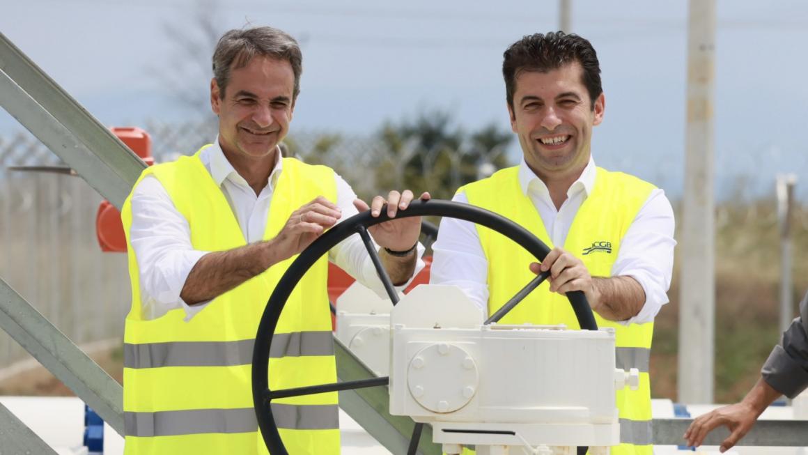 Галерия :: Снимка 0 :: Газовата връзка с Гърция е открита (снимки)}