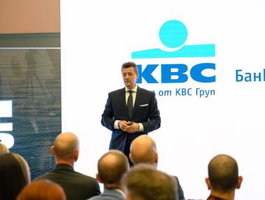 Райфайзенбанк временно ще се казва KBC Банк