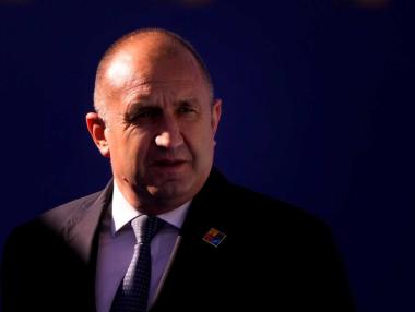 Президентът вижда нови избори през октомври