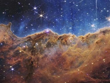 „Всяко изображение е ново откритие“: Невиждана феерия от дълбините на космоса (снимки)