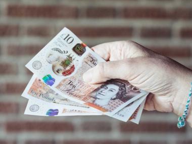 Неволите на паунда остават независимо от наследника на Борис Джонсън