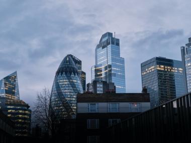 Офис пазарът в Лондон е изправен пред криза