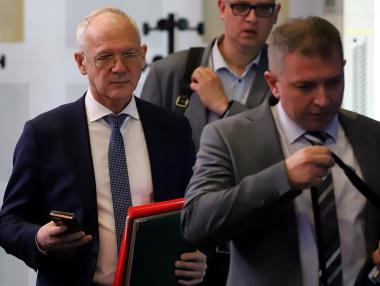 „Вместо 4 пъти по-евтин газ, два пъти по-скъп“: Смъртна присъда за икономиката