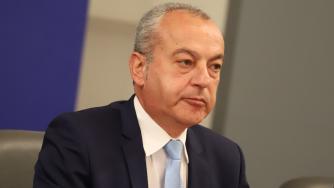 Гълъб Донев